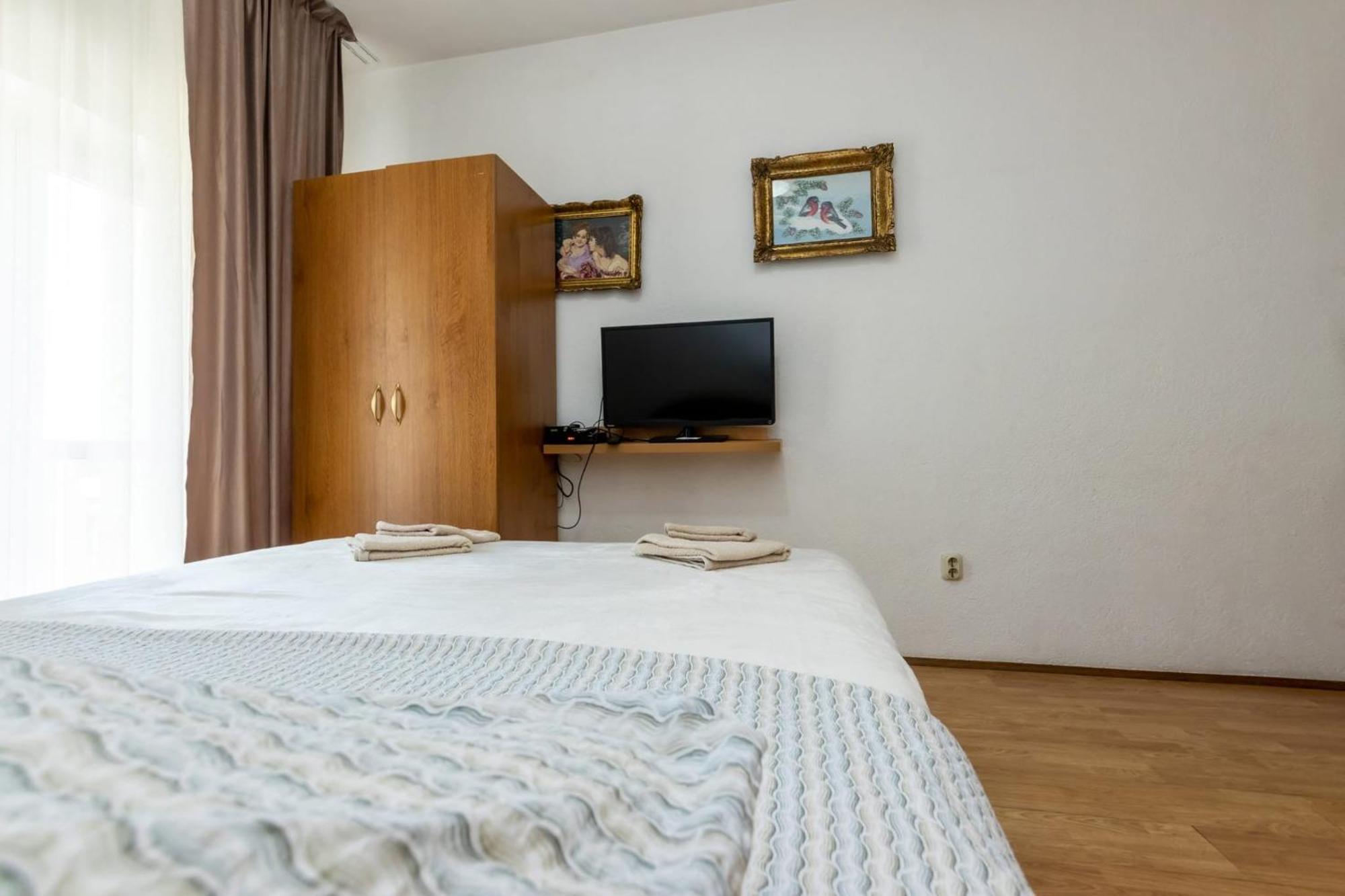 Apartments Dino Kaštela Esterno foto