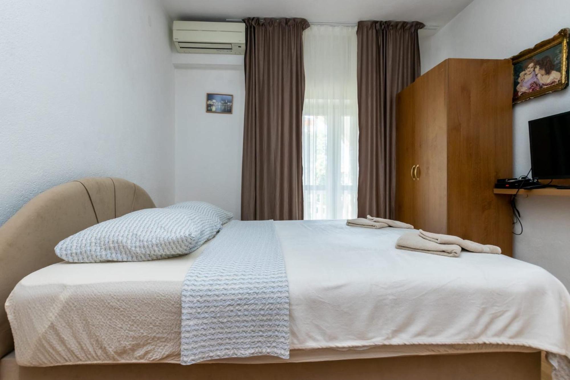 Apartments Dino Kaštela Esterno foto