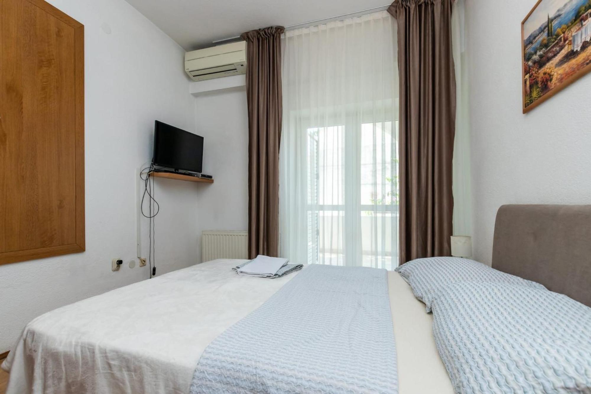 Apartments Dino Kaštela Esterno foto